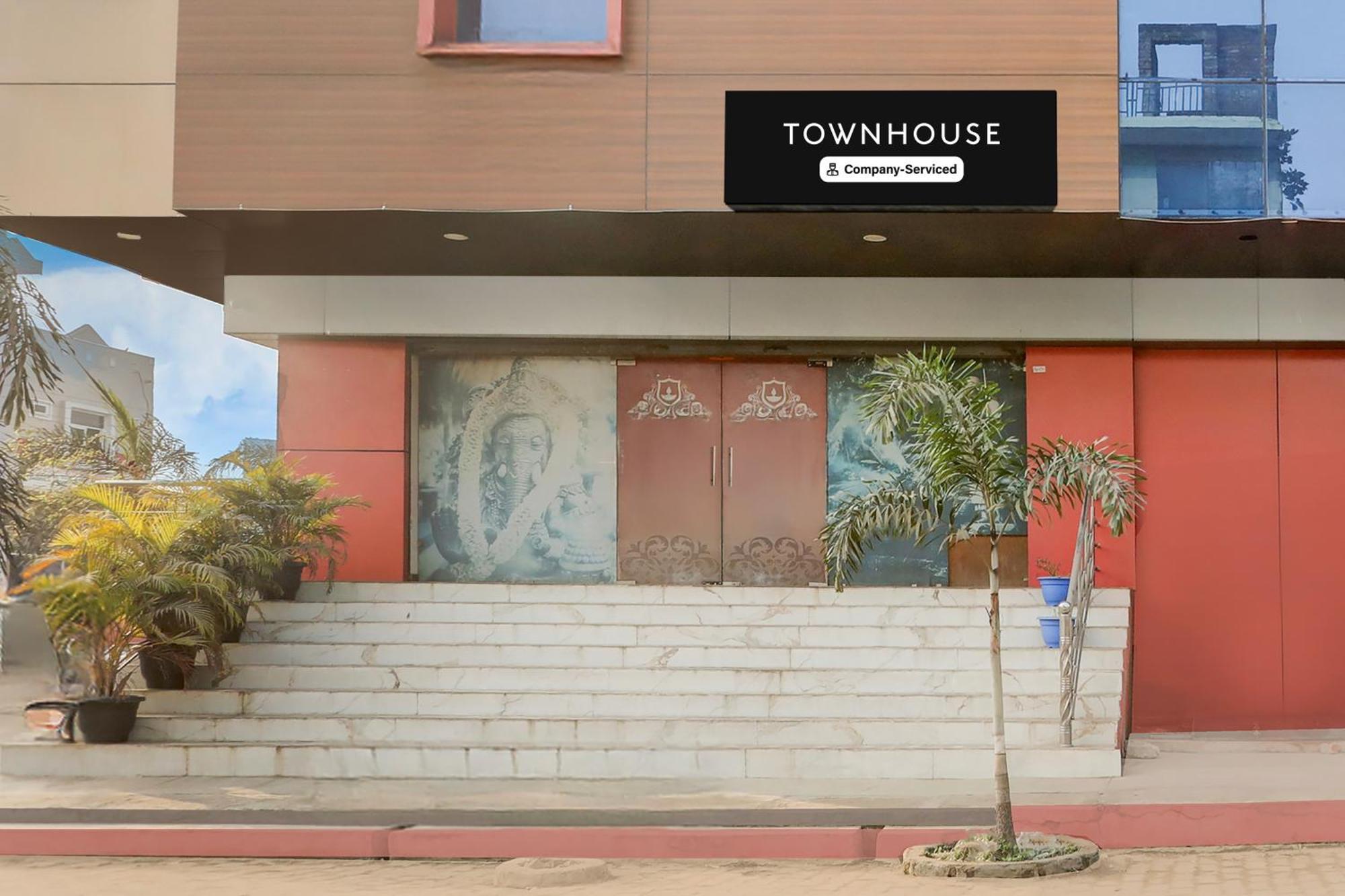 Super Townhouse Gida Near Rto Office Hotel Gorakhpur Buitenkant foto