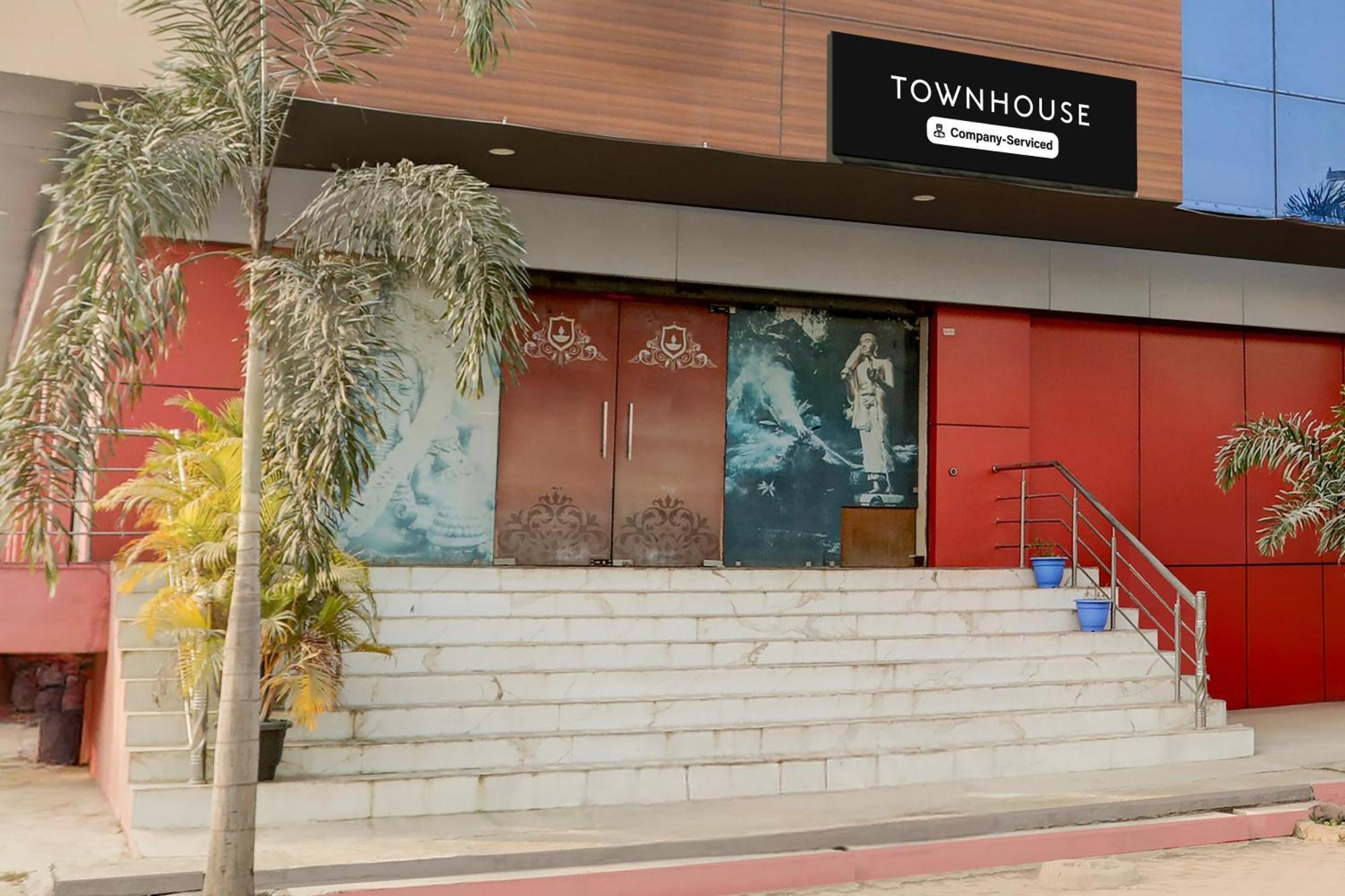 Super Townhouse Gida Near Rto Office Hotel Gorakhpur Buitenkant foto